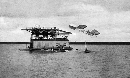 Samuel Pierpont Langley's 1903 Flight Experiment on the Potomac River